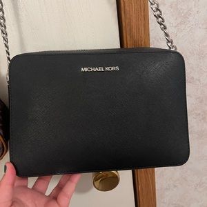 Black Michael Kors Crossbody Bag